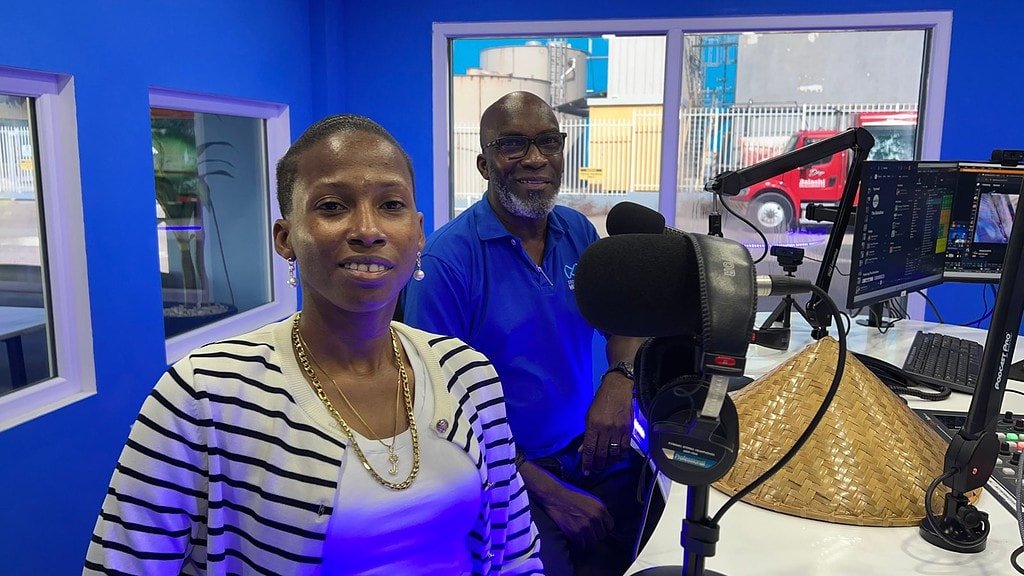 Mental health organization visits Djis pa hari radio variety show